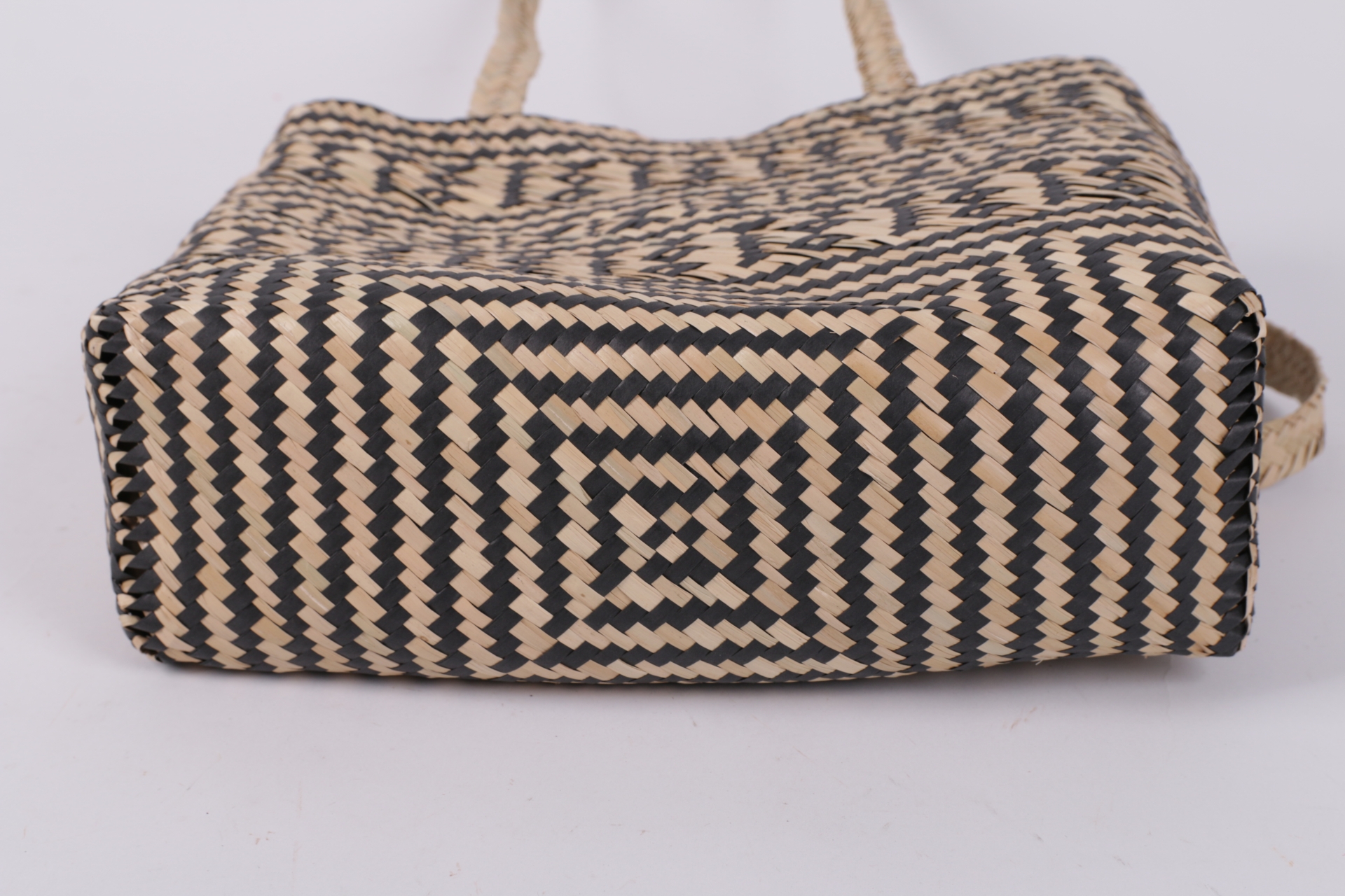 VC23BAG03
